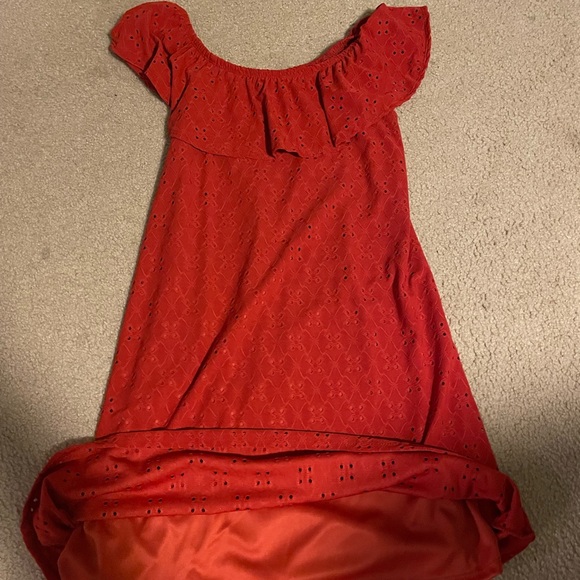 Off the shoulder dress - Picture 3 of 4